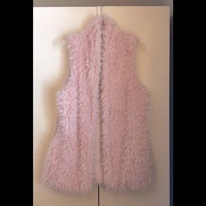 Warm & snuggle light pink vest